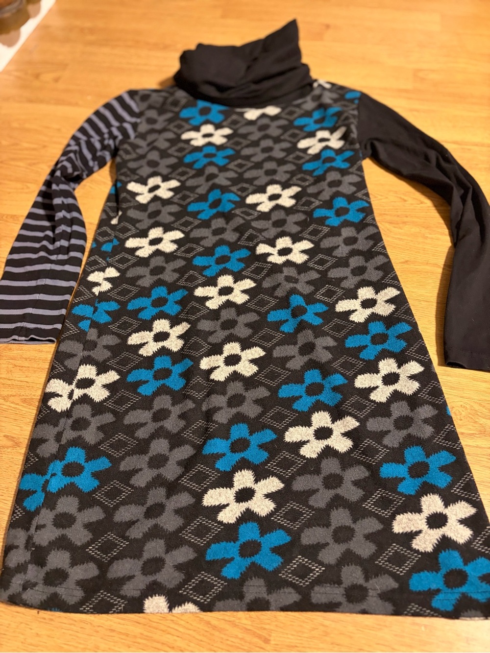 Pura Vida Black Sweater Dress with Blue and White Floral Pattern- Medium